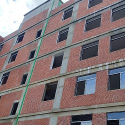 Red Ceramic Bricks vs Concrete Blocks: Which One Should You Choose?